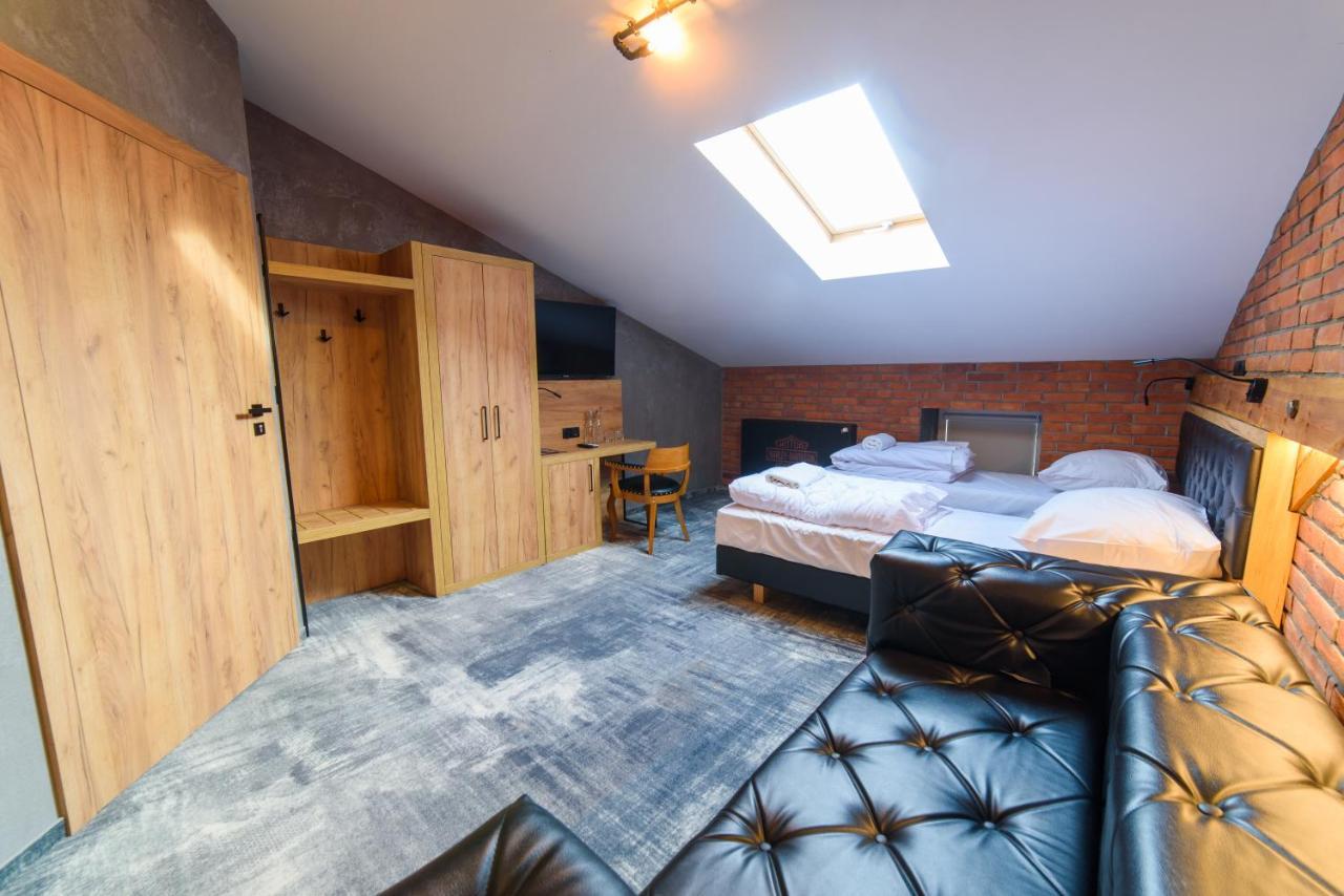 Lord Jack Apartments Жешув Экстерьер фото
