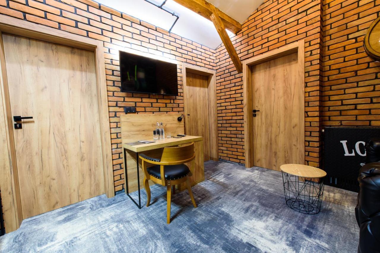 Lord Jack Apartments Жешув Экстерьер фото